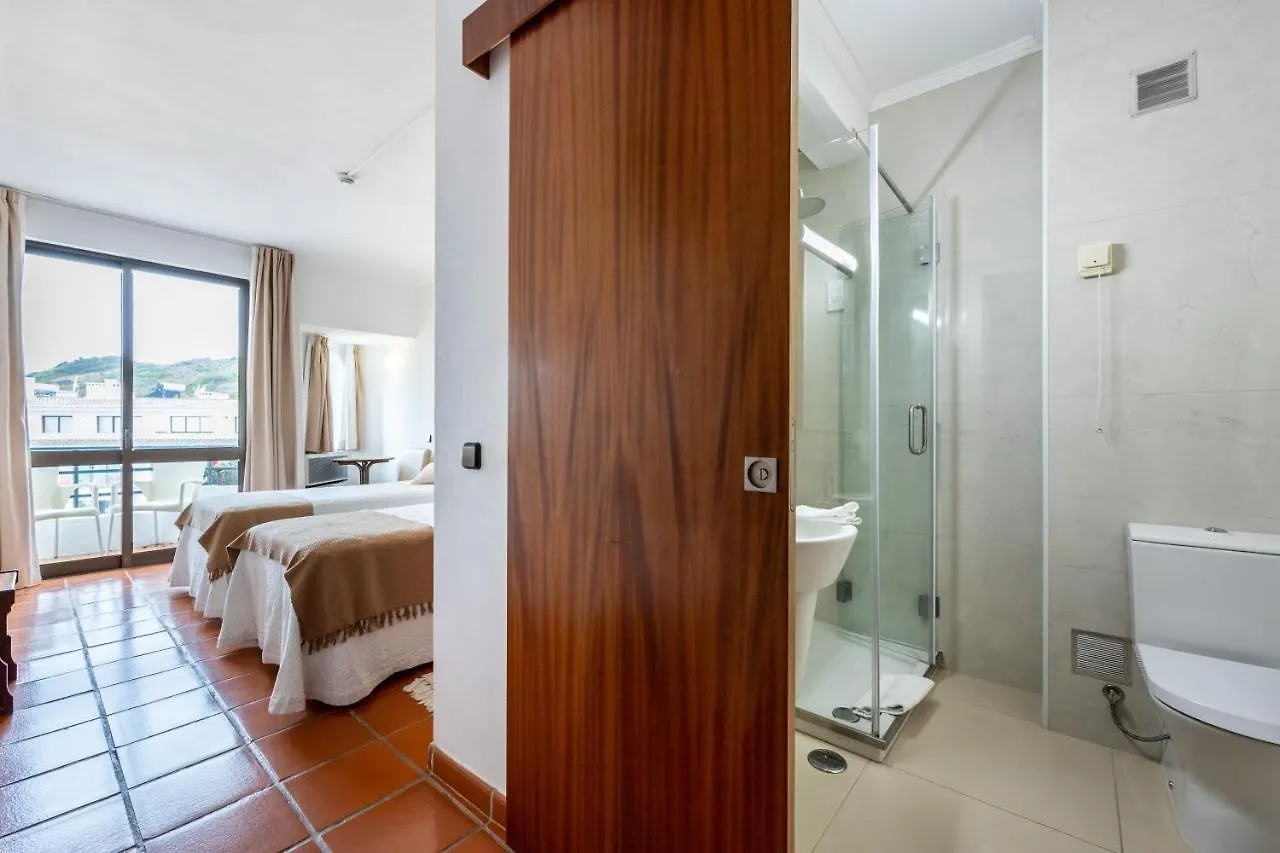 Hotel Residencial Salema 3*,