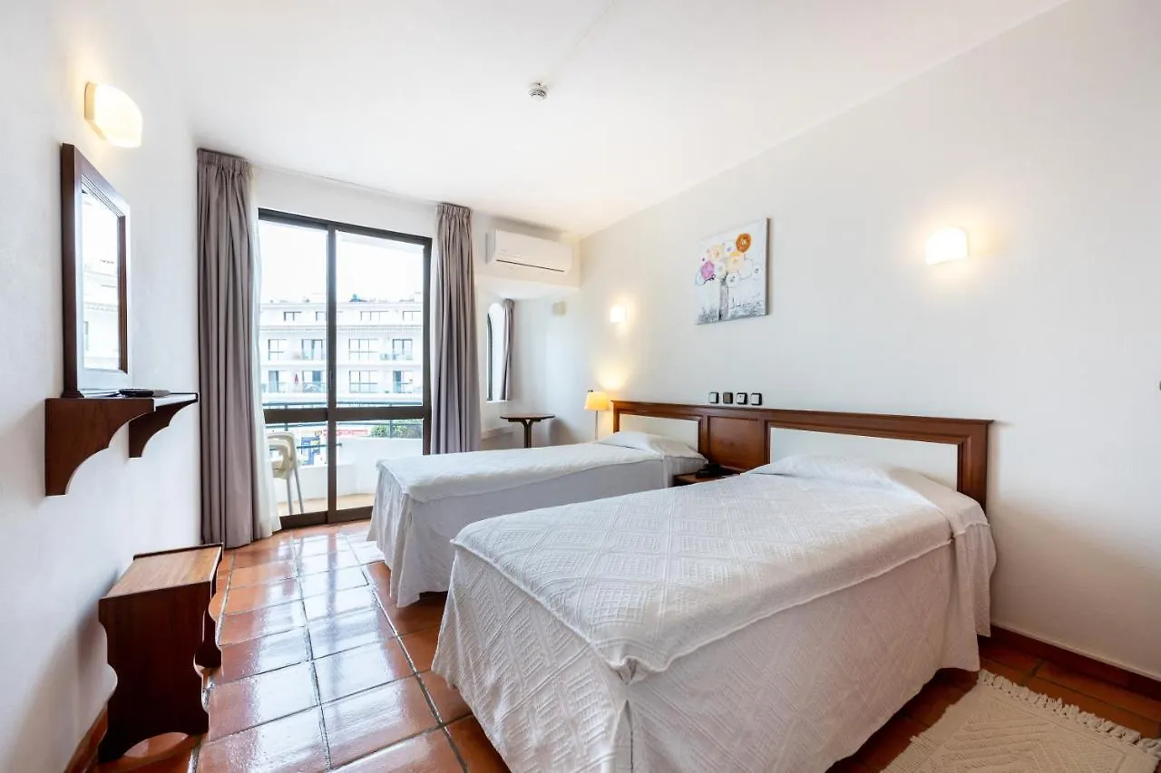 Hotel Residencial Salema