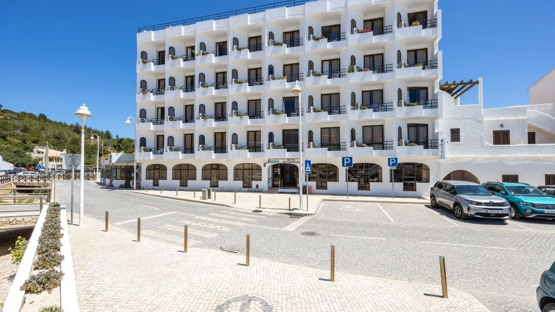 Hotel Residencial Salema 3*,  Portugal